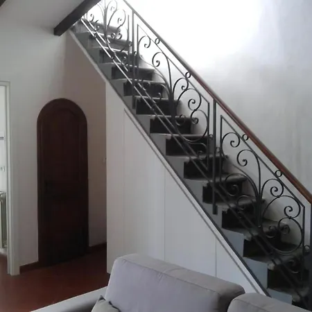 Apartman Kleine, Gemuetliche In Oltrarno *